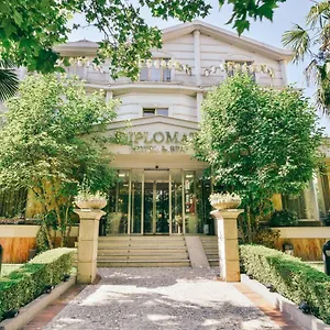 Diplomat Hotel&spa Hotel
